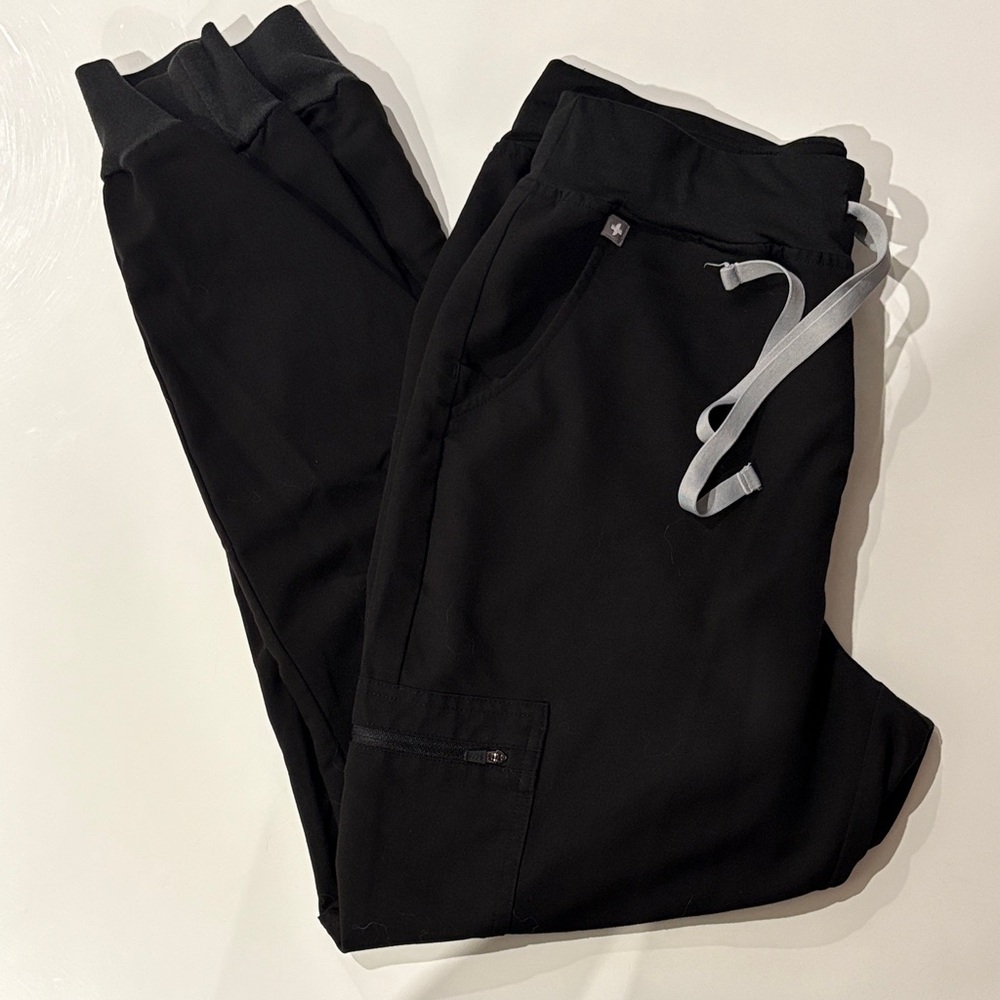 FIGS Zamora Jogger Scrub Pant